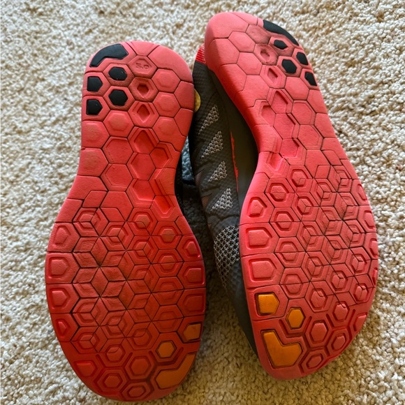 Womens Nike Shoes Size 9.5 - Picture 2 of 2